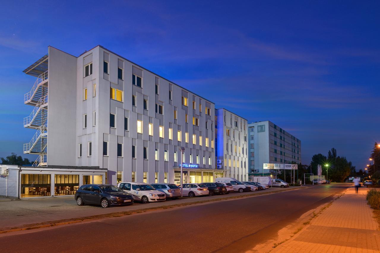 Hotel Safir Poznan Exterior photo